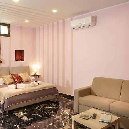 Palepolis Apartmán Neapol